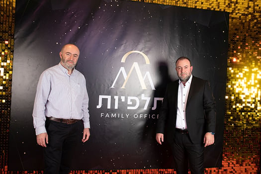 מימין: איציק טיטואני וראובן טיטואני, צילום: אנג׳ל הפקות